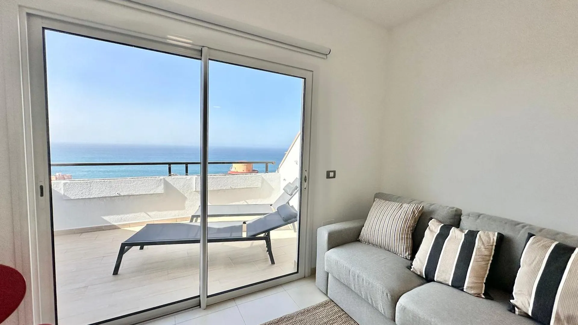 Ocean View Bajamar Daire
